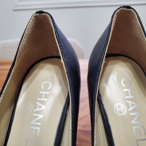 Authentic Chanel Black Pumps - Picture 5 of 16